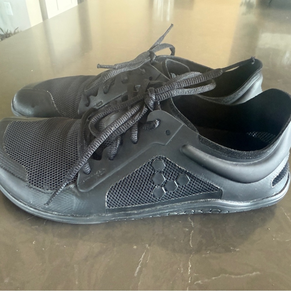 Vivo barefoot shoes women’s 37